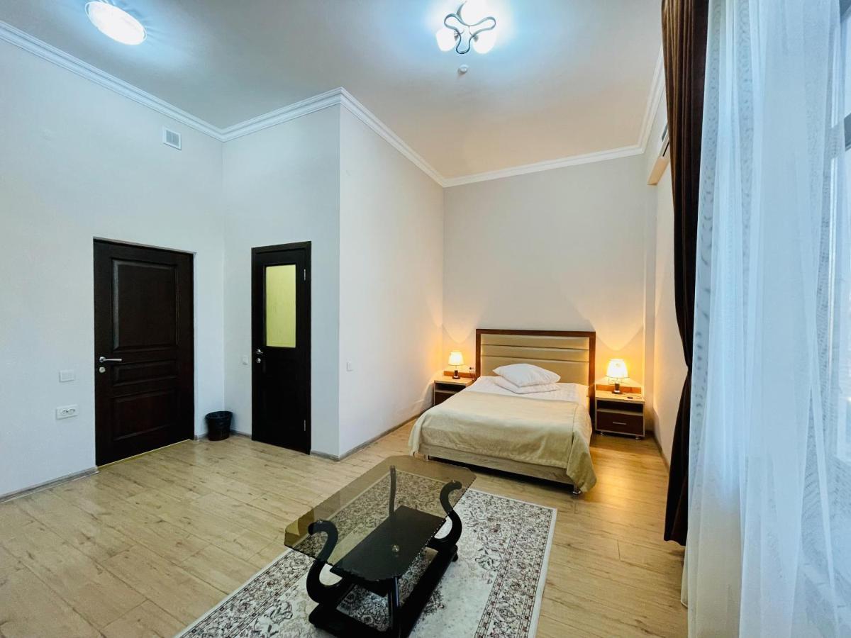 Hotel Достык Kyzylorda Exteriér fotografie
